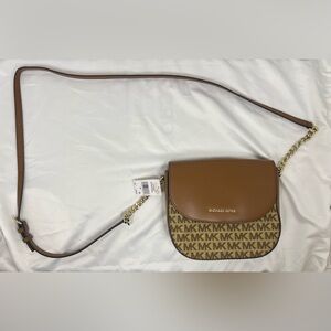 NWT MICHAEL Michael Kors Half Dome Crossbody Bag (BG/EBony)
